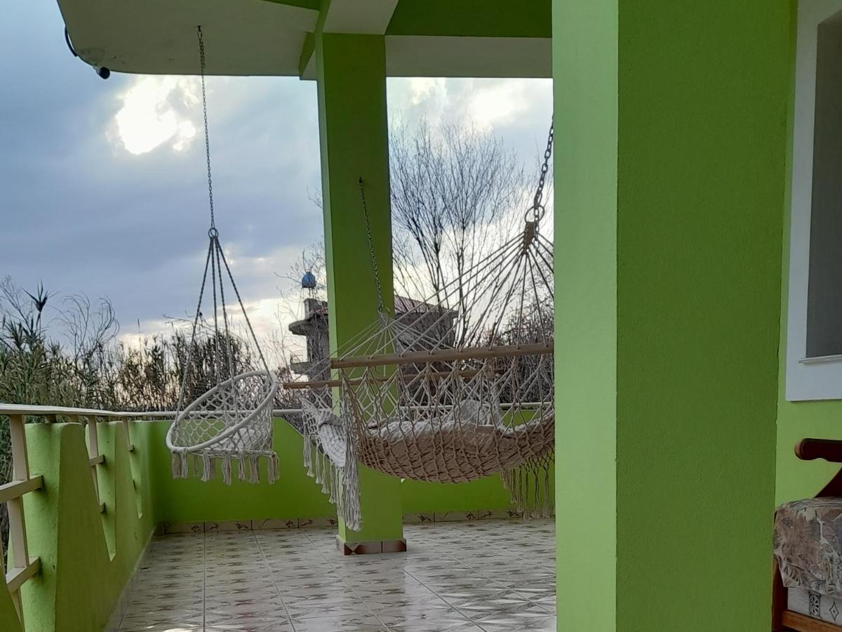 Perondi Berat Apartment Kucove Bagian luar foto